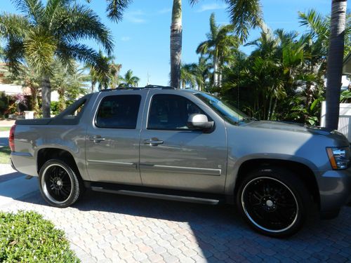 Chevrolet 2007 avalanche lt 4wd