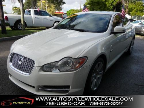 Xf luxury, 4d sedan, 4.2l v8, 6-speed automatic, leather, and ** non smoker **