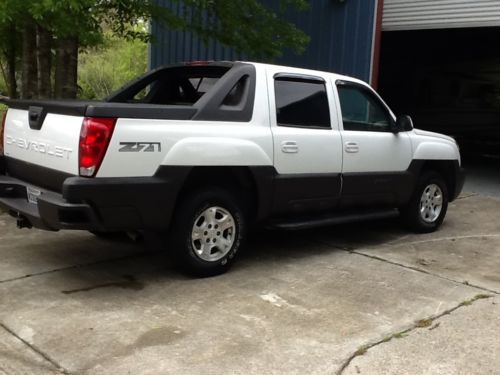 White &amp; black,great condition,4x4 z71,sunroof,