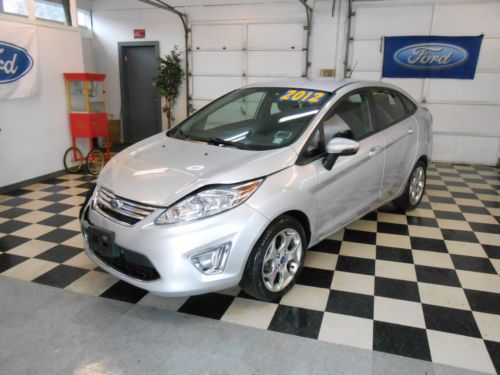 2012 ford fiesta sel  no reserve salvage rebuildable damaged repairable