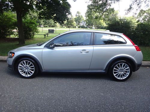 2010 volvo c3 t5 2.5l turbo 2-door hatchback sport coupe automatic low miles!