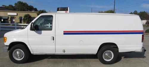 2003 ford e350 7.3l diesel refrigerated cargo van.. w/electric standby.. 1 owner