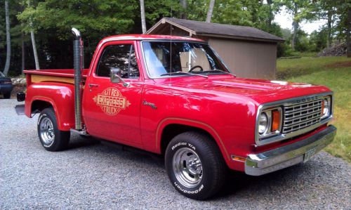 1978 little red express truck