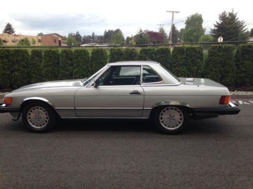 1986 mercedes 560 sl with only 97,000 original miles in exellent condition