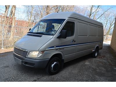 2003 dodge sprinter 3500 diesel , carfax 1 owner , no accidents , low reserve