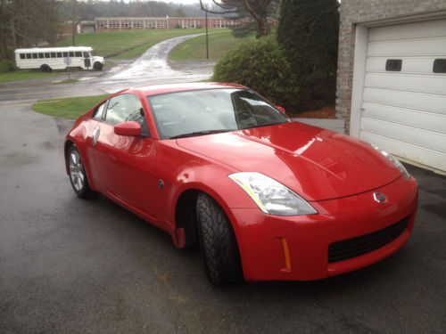 Nissan : 350z coupe, 2005, 3.5 v6, $2k stereo, auto, 99k miles, great condition!
