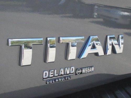2014 nissan titan sl