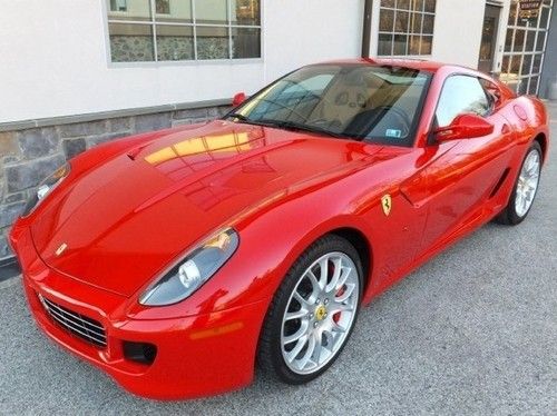 Rosso 599 gtb in amazing condition
navigation, bluetooth, carbon fiber