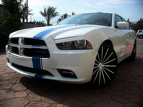 2013 dodge charger 22" wheels &amp; tires racing stripes 3.6 liter 8 speed white 13