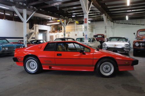 1984 lotus esprit turbo restored and very clean!