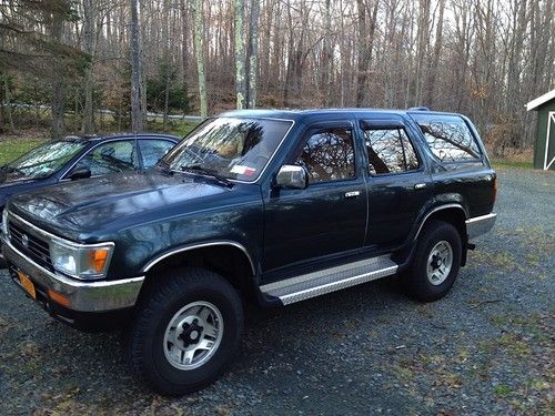 Well-maintained 1995 toyota 4-runner 4x4