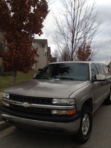 1999 chevrolet 1500 extended cab z71 tow package new ball joints a/c and altern.