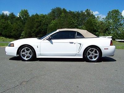 No reserve low mileage 2001 cobra mustang convertible 5 speed transmission