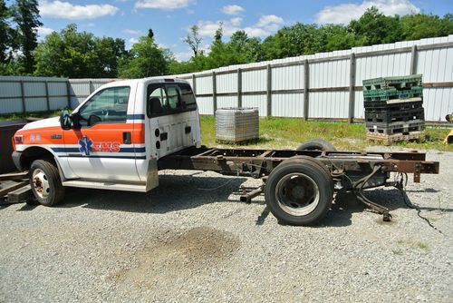 2002 ford f450 super duty truck, blown diesel engine, comes with a good engine