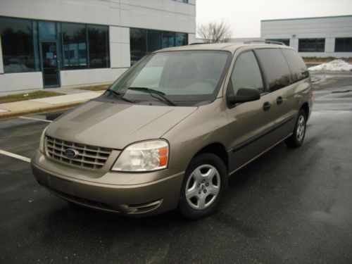 2004 ford freestar se,7 passvan,auto,power,cd,great van, no reserve!!!!
