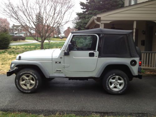 2005 jeep wrangler x trail rated 4x4 one owner clean title perfect auto check