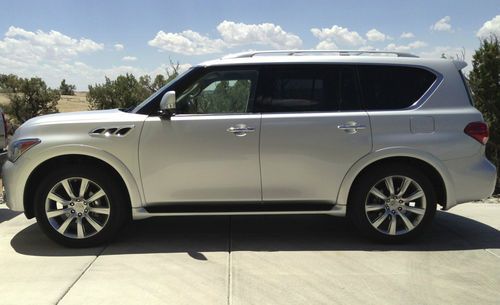 2011 infiniti qx56 loaded with extended warranty, all options, very clean!