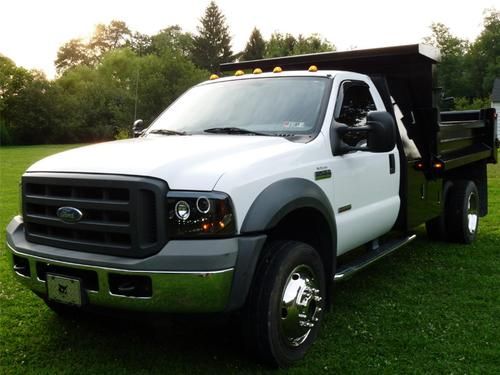 2005 ford f450 diesel 4x4 dump truck with 54,000 orginal miles very clean automa