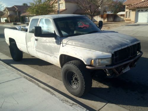 1996 dodge 2500 2wd fox coilovers extended a-arms stick shift cummins