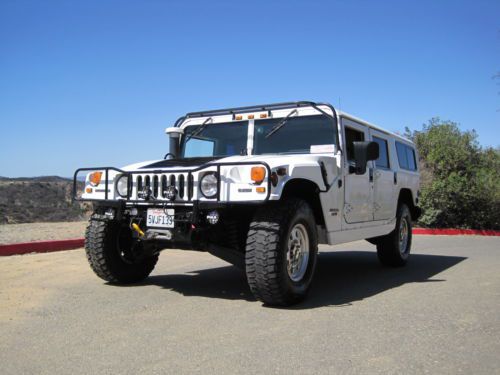 1997 hummer h1 wagon   with 2006 6.5l turbo diesel (40000 miles)