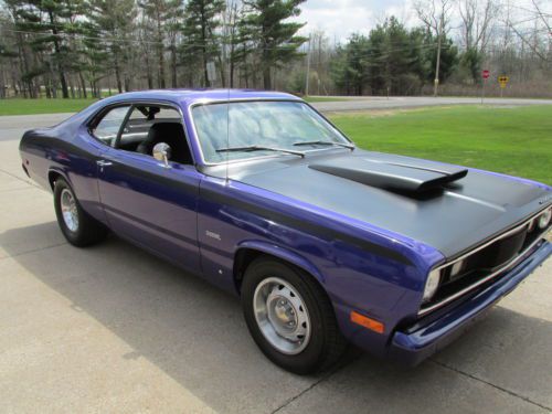 1972 plymouth duster 440 big block mopar cruise night muscle plum crazy