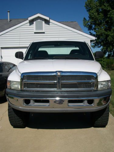 2002 lifted dodge ram 4x4 quad cab w/ 34&#034; tires automatic 5.9 great work truck