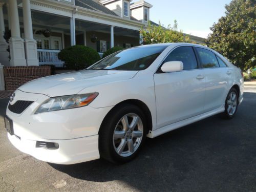 2007 toyota camry se ***mint condition***