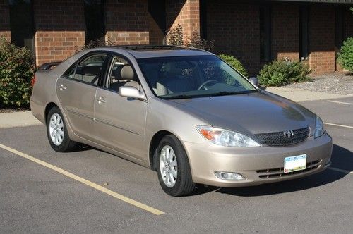 2003 toyota camry xle 4-door 196k  v6 lether automatic air cruise power windows