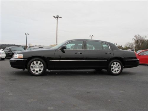 2011 lincoln town car l executive 1 owner florida start the bidding now!! $$$$