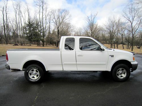 1999 ford f-150 xlt crew cab with 4x4 and no reserve