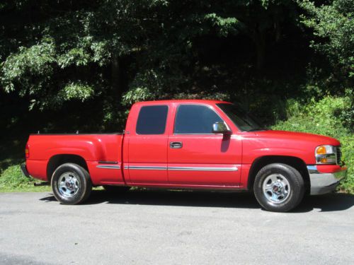 One owner excellent gmc sierra sle 1500 red ext cab 4-door long  bed 2wd 2000