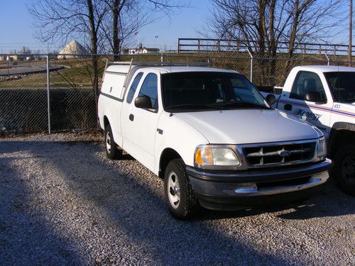 [item 97]  1997 ford f150 pick up truck