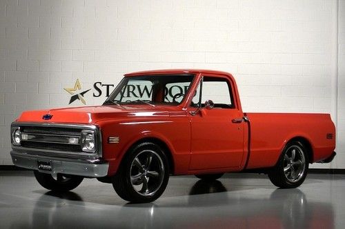 Red c10 cruiser! 350 v8! a/c! oak bed! disc brakes! new seats! clean and sharp!