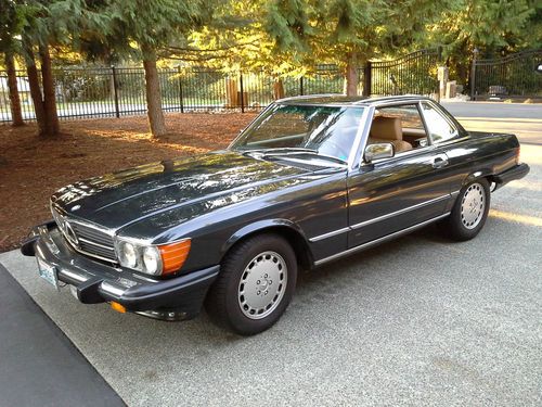 Low mile, imaculate 1986 mercedes 560 sl roadster with both tops