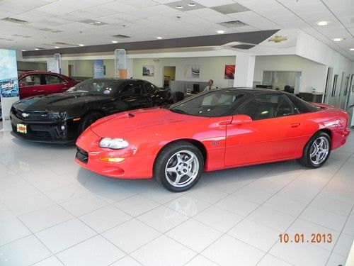 Brand new 2002 camaro z28 ss t-top automatic coupe never titled 90mi. no reserve
