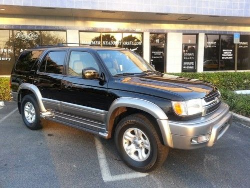 2002 toyota 4runner limited with sunroof and hard to find 4x4!!!