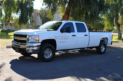 Just like new low miles duramax diesel with black mb wheels, leather we finance