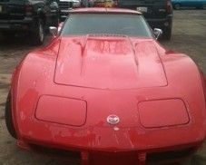 1975 corvette stingray t tops 32k miles #'s match needs new paint and some work