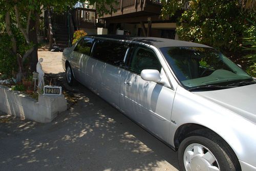 2001 cadillac deville executive stretch limo always in private service