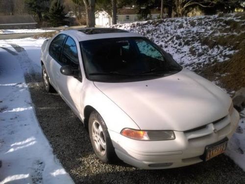 Dodge stratus very clean, in good condition