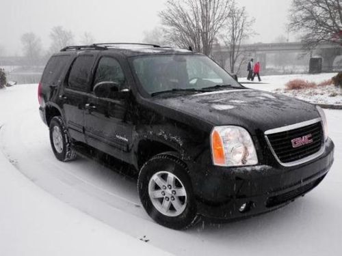 2010 gmc yukon slt 4x4 3rd row seating, leather, low miles, 1 owner, make offer