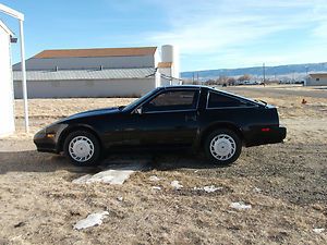 Nissan 300zx coupe-5 speed- low orig miles-no reserve!! high bidder wins car!