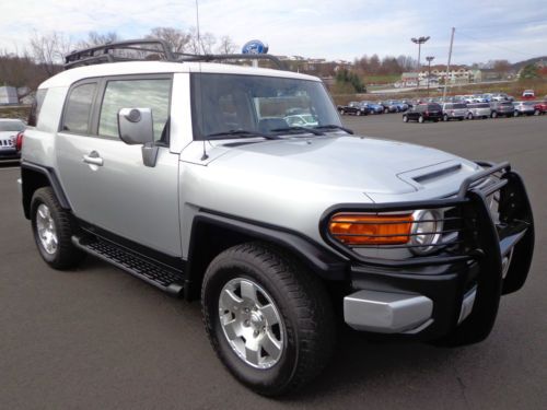 2007 fj cruiser v6 4x4 brush guards running boards tow package video 48k miles