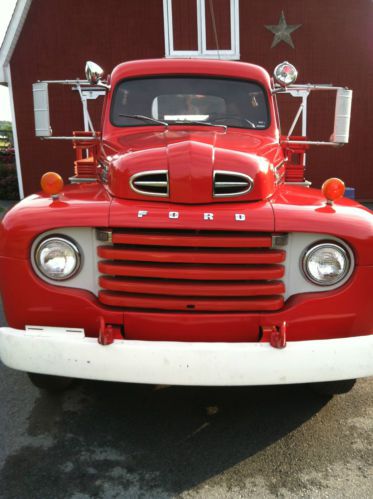 Beautiful and rare ford f7 flatbed with low miles