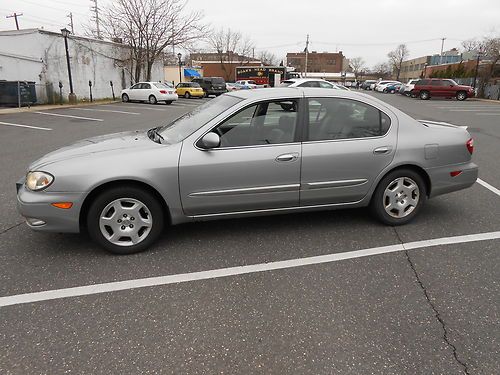 2000 infiniti i30 excellent condition 43000 miles no reserve clean car and title