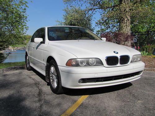2001 bmw 530i fantastic first car or college car. low reserve!!