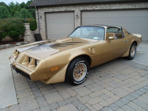 1979 trans am survivor- 400 / 4 spd with 26,486 org. miles- loaded