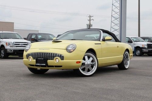 2002 ford thunderbird *excellent condition* chrome wheels, soft top **80+ pics**