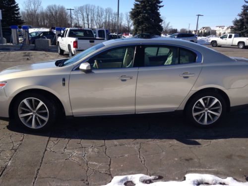 Very nice 2009 lincoln mks low miles!!