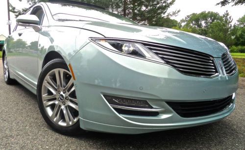 2013 lincoln mkz hybrid/ navigation/sunroof/ rear camera/ panoramic roof
